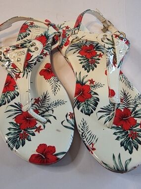 G by Guess Cream Sandals with Red Hibiscus Floral Print Size 7